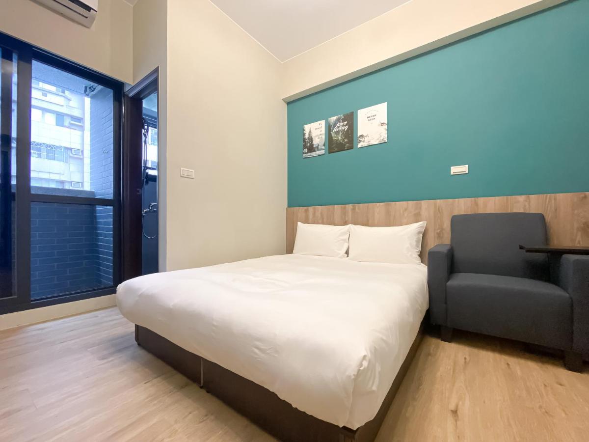 想想旅居 Allegro Hostel Taichung Extérieur photo